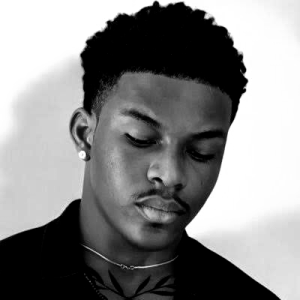 Iambuike Biography, Career and Networth